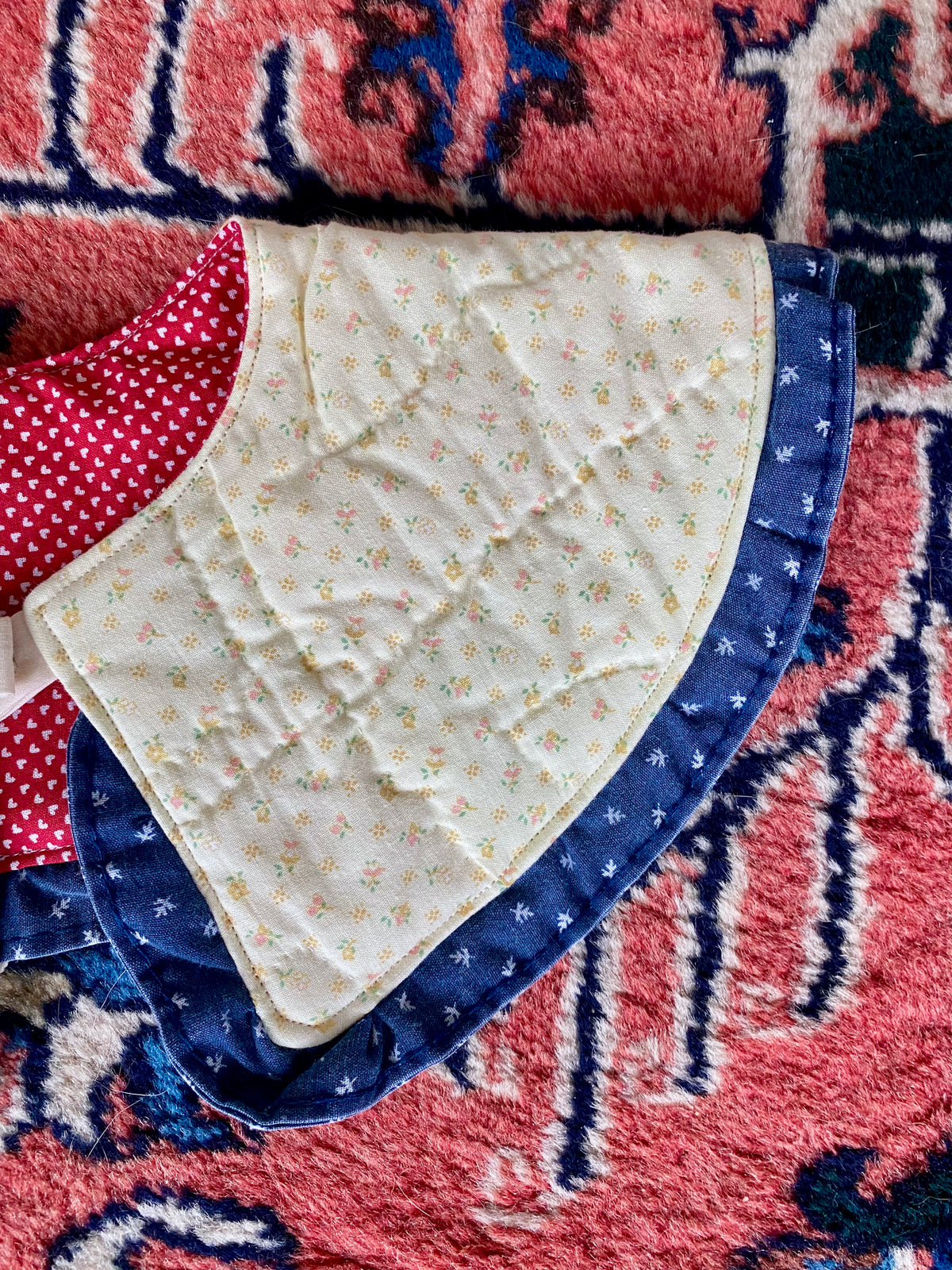 Reversible Fashion Collar - Heart Print & Floral Quilt
