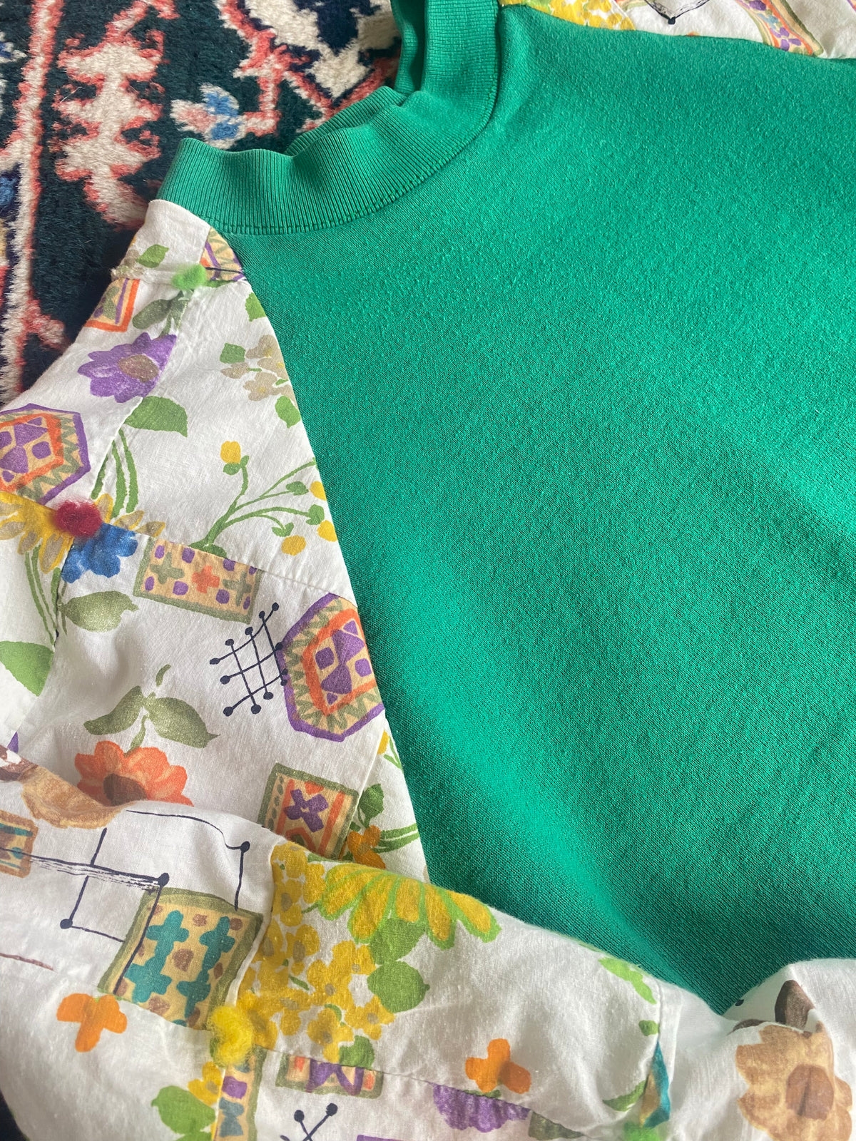 Vintage Quilt Sleeve Raglan Sweatshirt