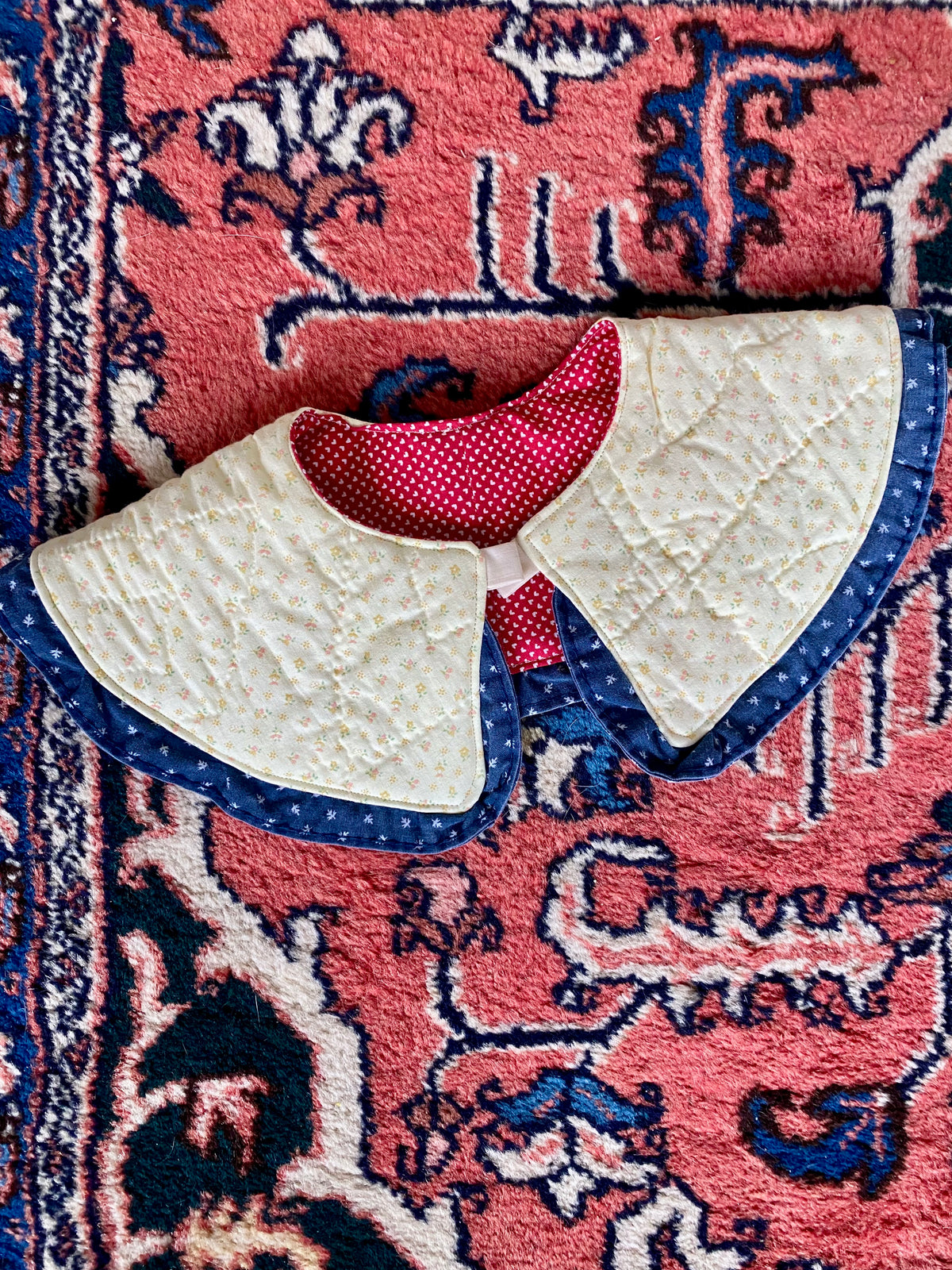 Reversible Fashion Collar - Heart Print & Floral Quilt