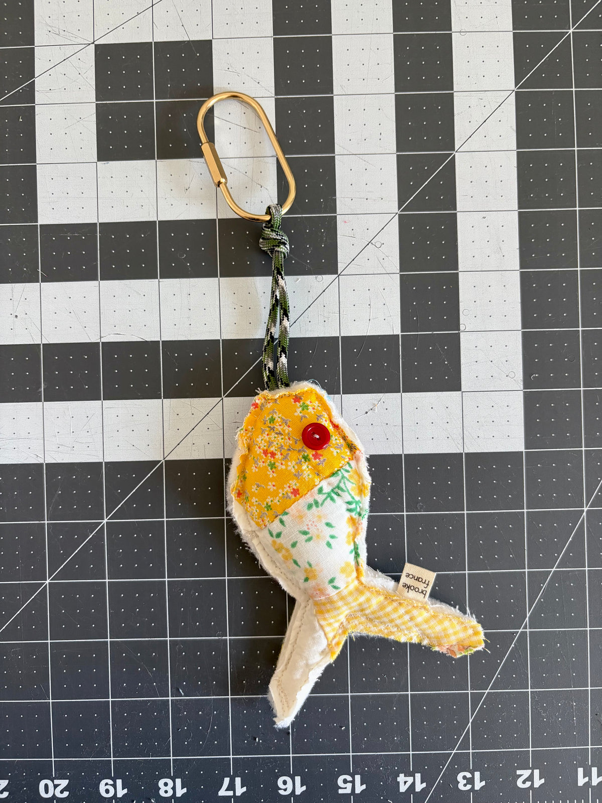 Fish Bag Charm: Mellow Yellow