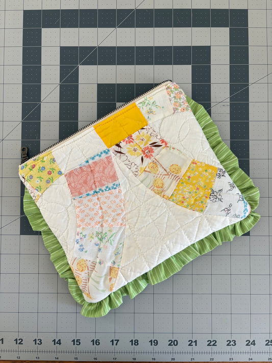 Clutch: Wedding Ring Quilt